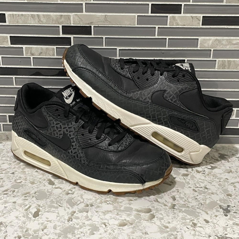 Nike Air Max 90 Black Gum - Women’s Size 9 - 443817-010